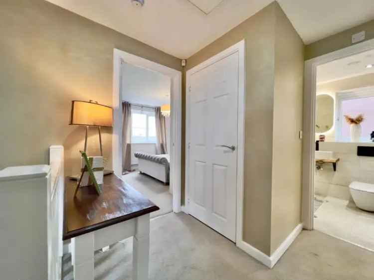 3 Bed Detached House for Sale