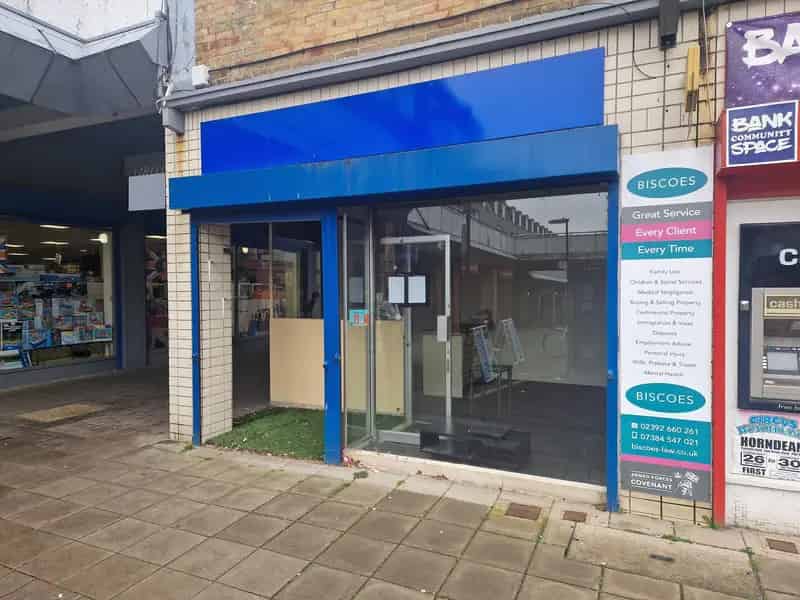 Greywell Shopping Centre Retail Unit For Lease