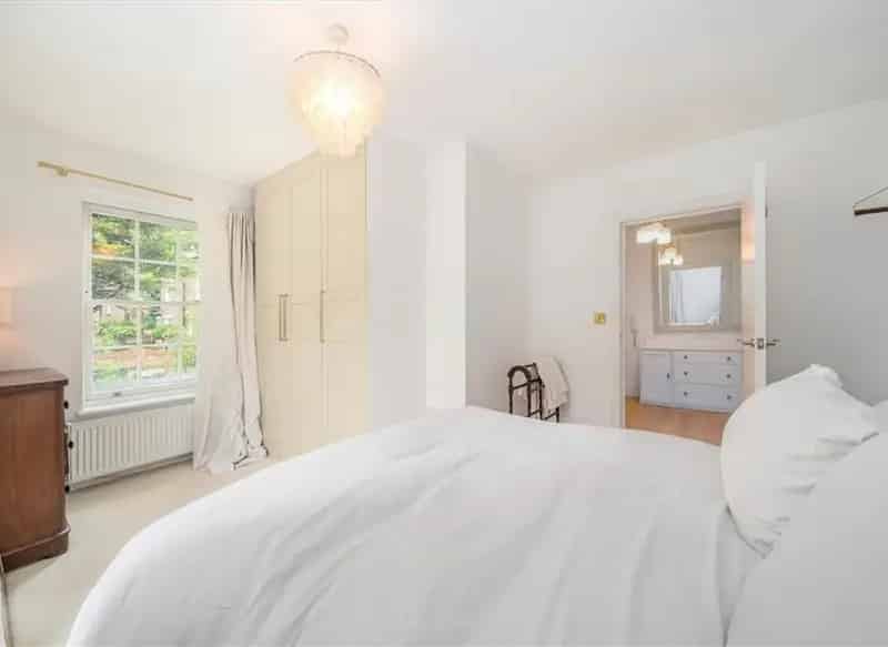Flat For Sale , Brandram Road, London, England