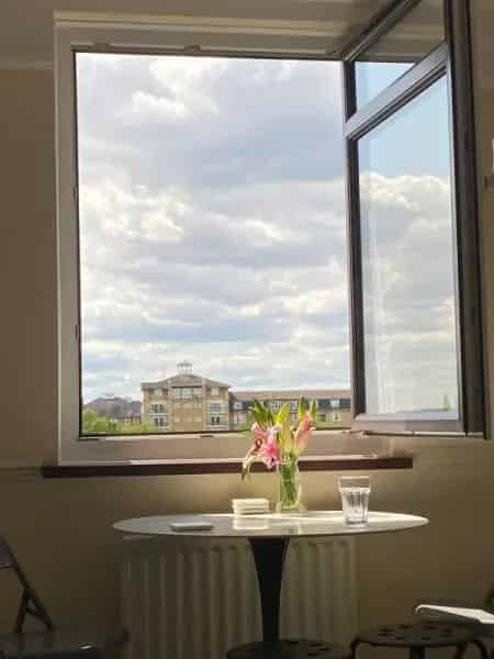 Cozy One Bedroom Flat with River View