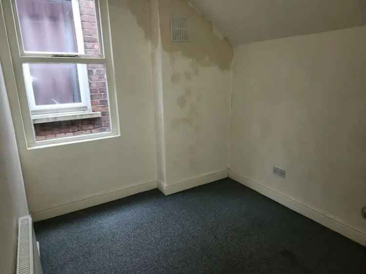 3/4 Bedroom Semi-Detached House for Sale Nottingham NG7