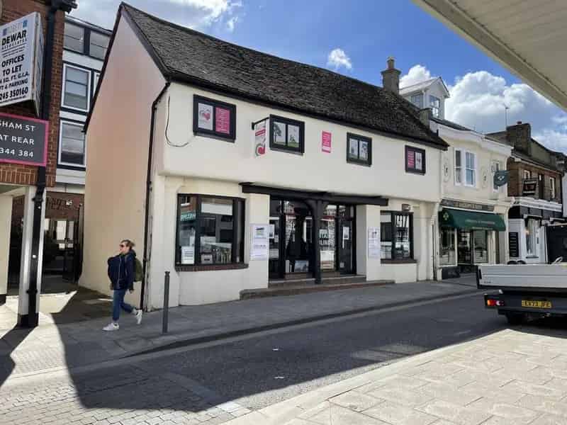 Retail Unit Moulsham Street Chelmsford 747 sq ft