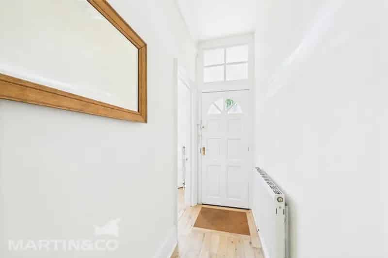 1 Bedroom Garden Flat for Sale in Tunbridge Wells
