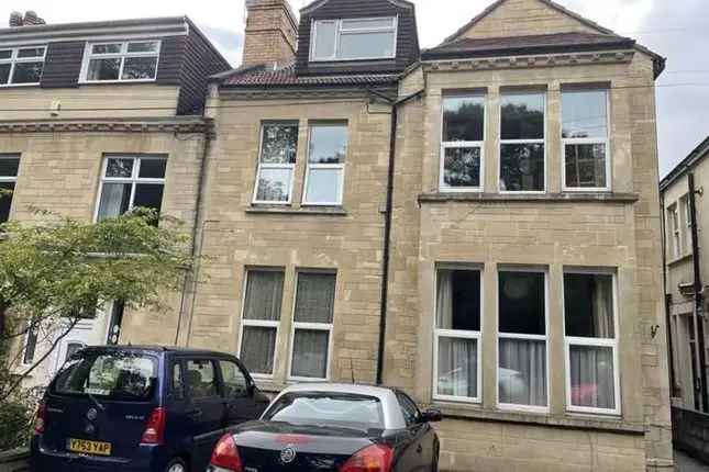 Semi-detached house to rent in Effingham Road, Bristol BS6