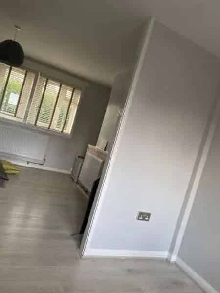 Three Bedroom House Near Bounds Green Station