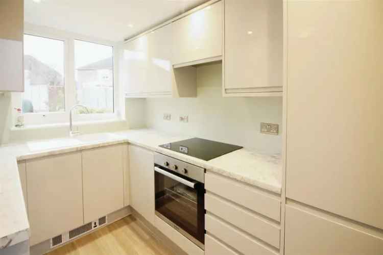 2 Bedroom Semi Detached Bungalow House to Rent