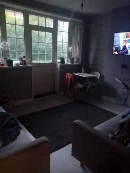 Town Centre Flat near Cutty Sark 1-2 Beds Balcony