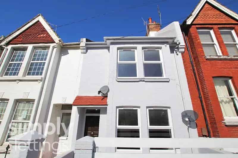 3 Bedroom Maisonette to Rent