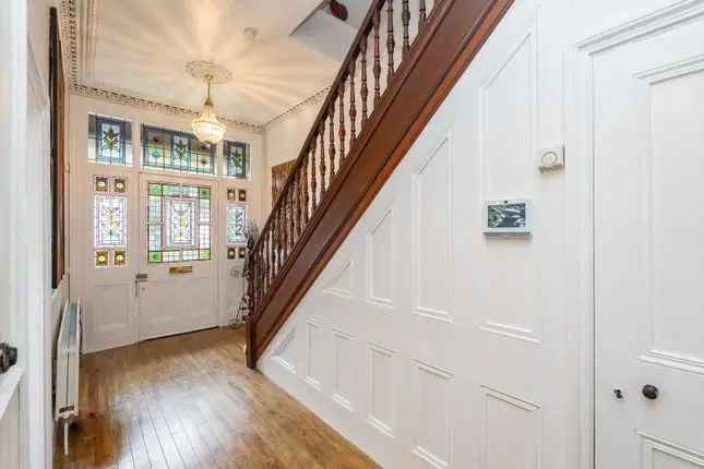 Six Bedroom Victorian House For Sale in Forest Hill