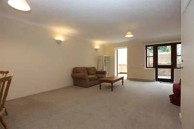 3 Bedroom House to Rent for Students Sharers