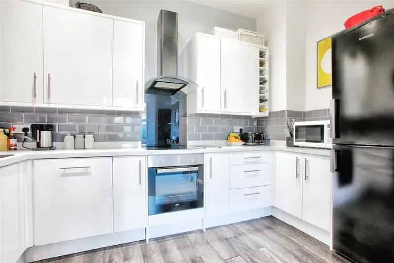 Flat For Sale , Alma Place, North Tyneside, England