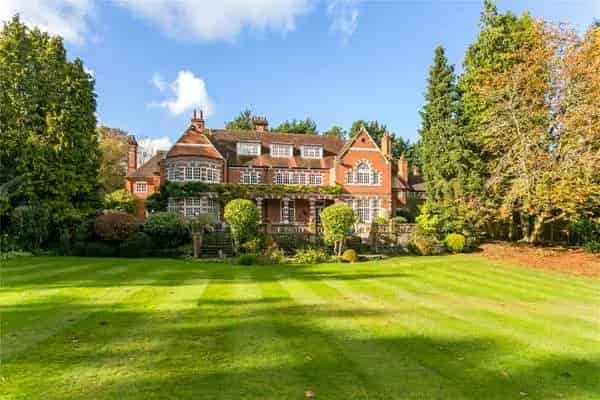 Windmill Road, Fulmer, SL3 6HF | Property for sale | Savills