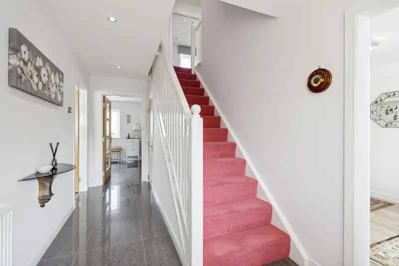 Impressive Four Bedroom Detached Family Home