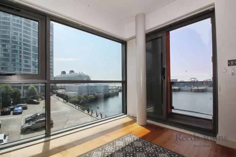 2 Bed Flat for Sale Liverpool City Centre Balcony Parking Modern Auction