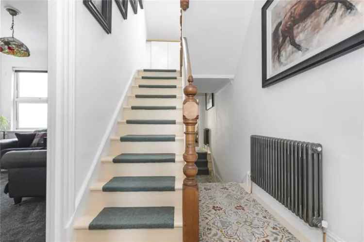 3 Bedroom Apartment for Sale