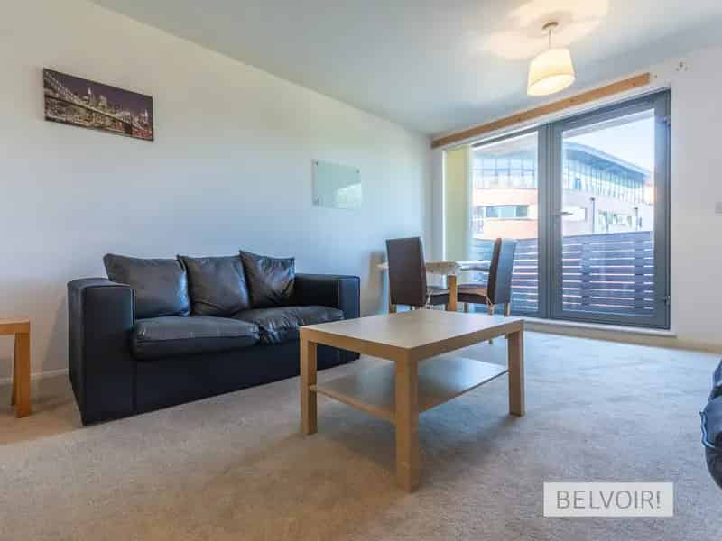 Two Bedroom Apartment near Mailbox Birmingham