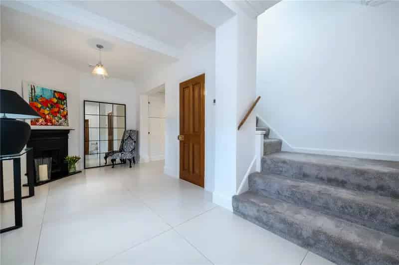 4 Bedroom Former Farmhouse for Sale