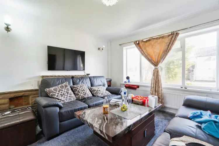 Five Bedroom Detached House Extended Family Home