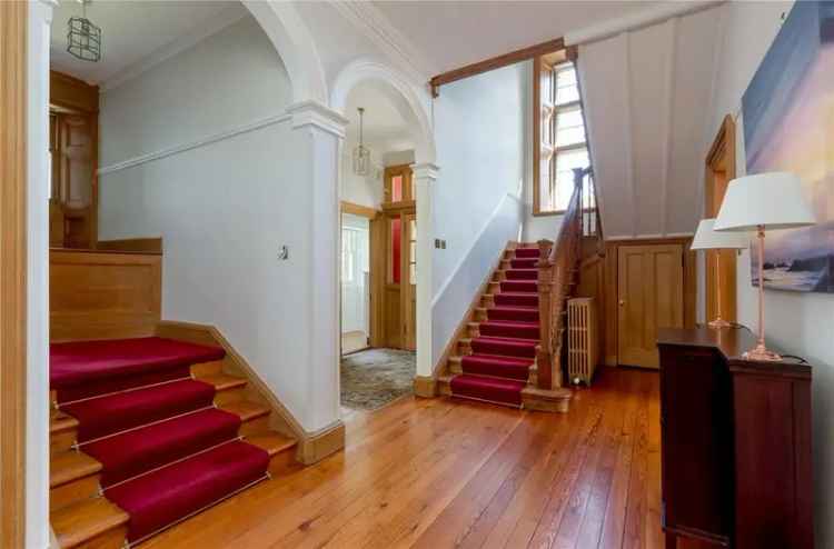 6 Bedroom Detached House for Sale in Edinburgh