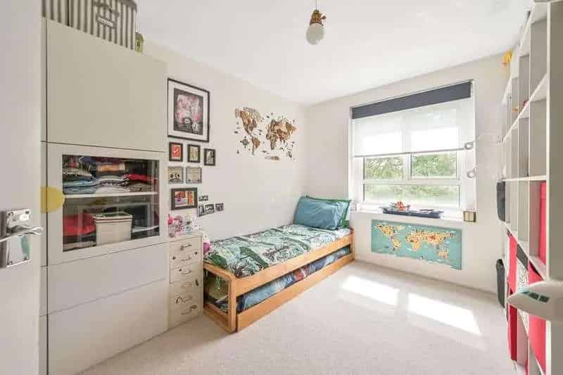 3 Bed Flat for Sale in Primrose Hill