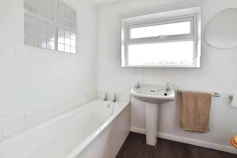 3 Bed House for Sale - Ideal First Time Buyer Home