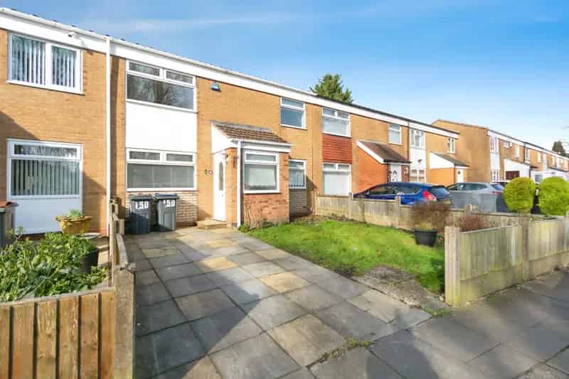 3 Bedroom Family Home For Sale No Chain