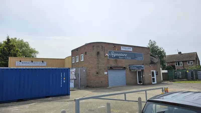 Multi Let Commercial Building Investment Opportunity
