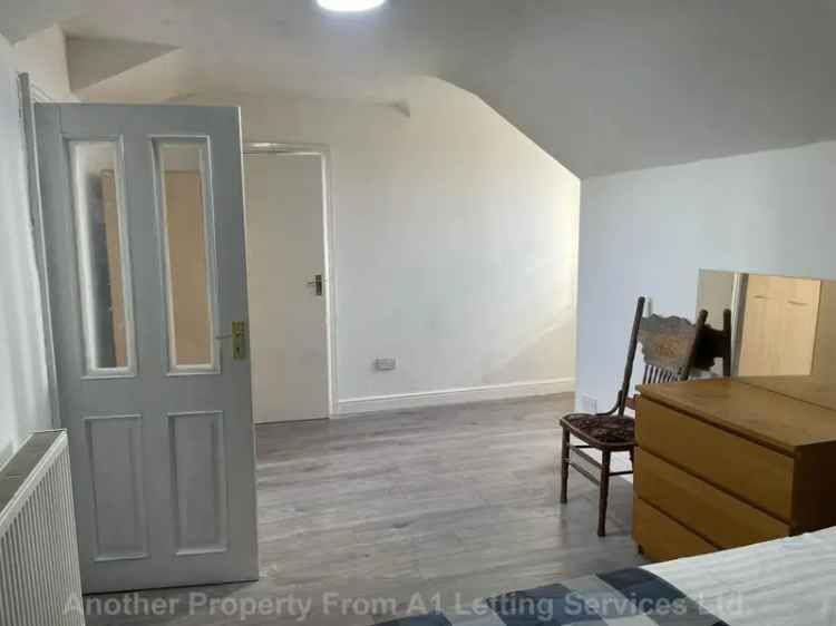 1 Bedroom Flat to Rent