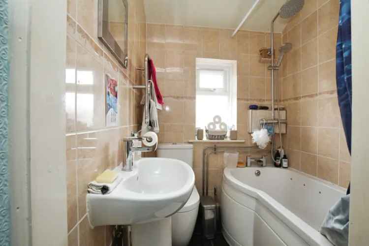 Two Bedroom Mid-Terraced House Tidworth