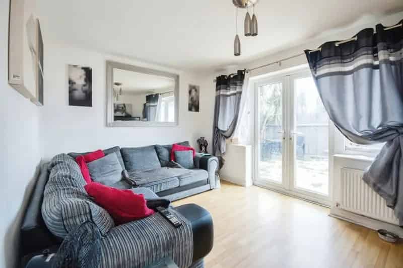Modern Bungalow Near Iford Playing Fields