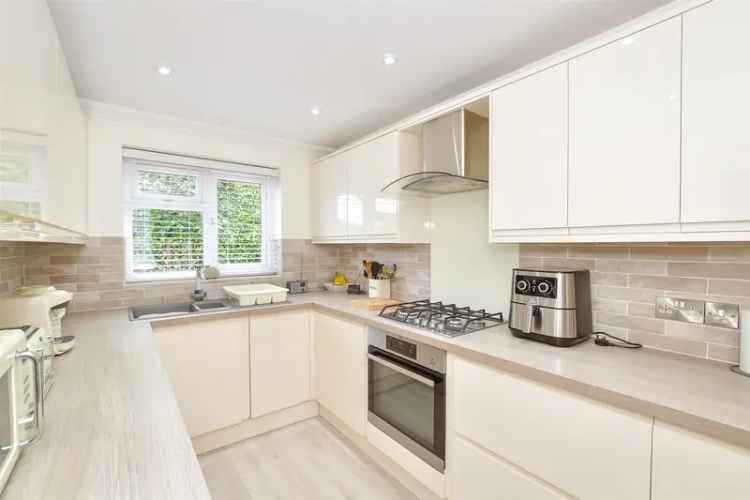 3 Bedroom Detached House for Sale in Westergate
