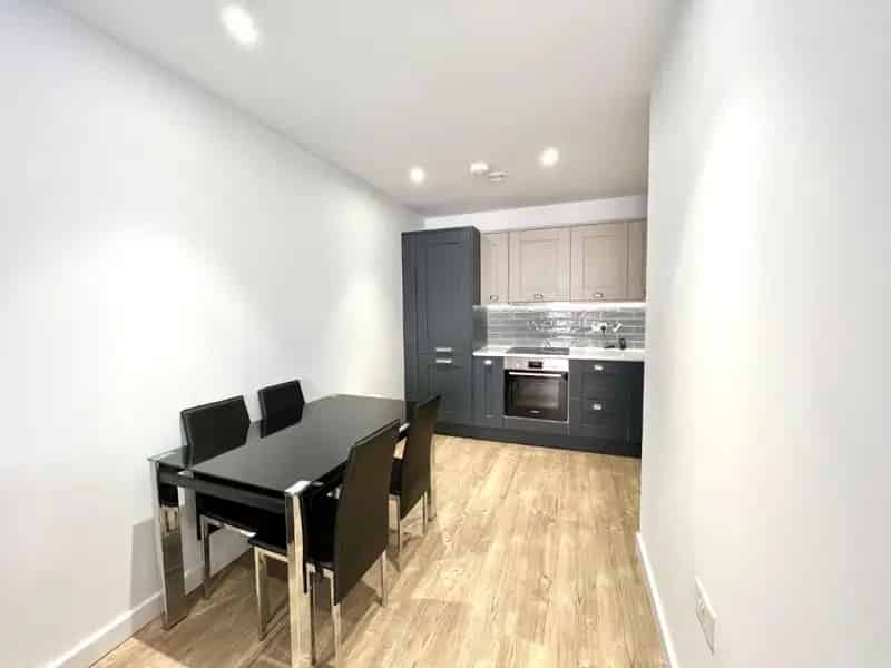 1 Bedroom Furnished Apartment Hungate York Available August 2025