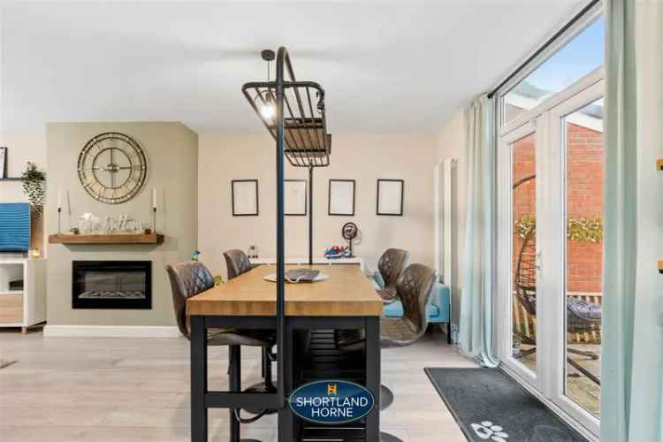3 Bedroom House to Rent in Coundon Near Schools