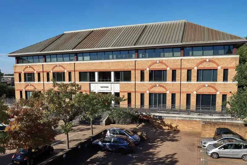 Watford Office Space: Prestigious 3-Storey Building Near Station