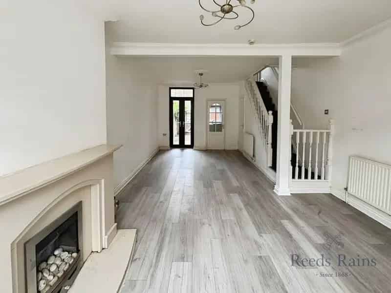 2 Bedroom House to Rent Liverpool L4 - Unfurnished