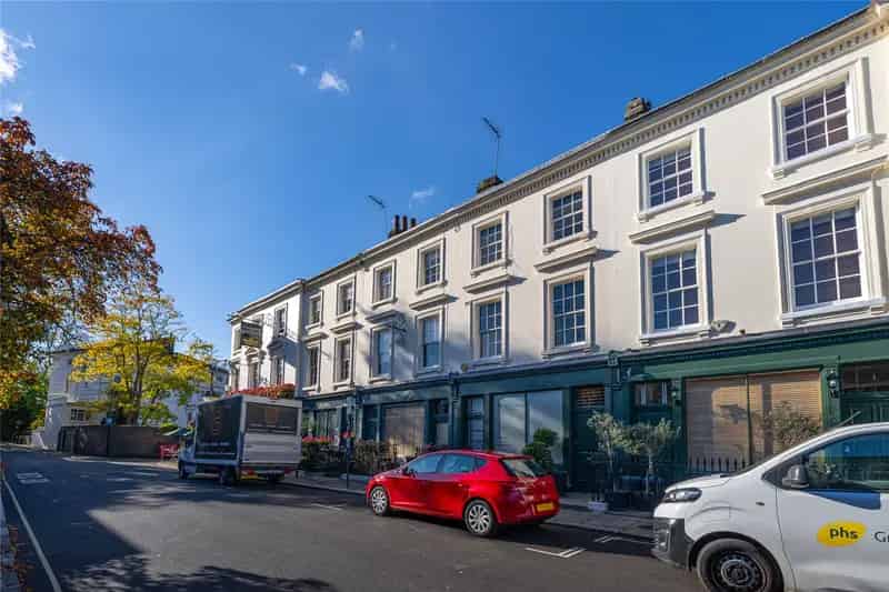 2 Bedroom Flat Little Venice High Ceilings Sash Windows