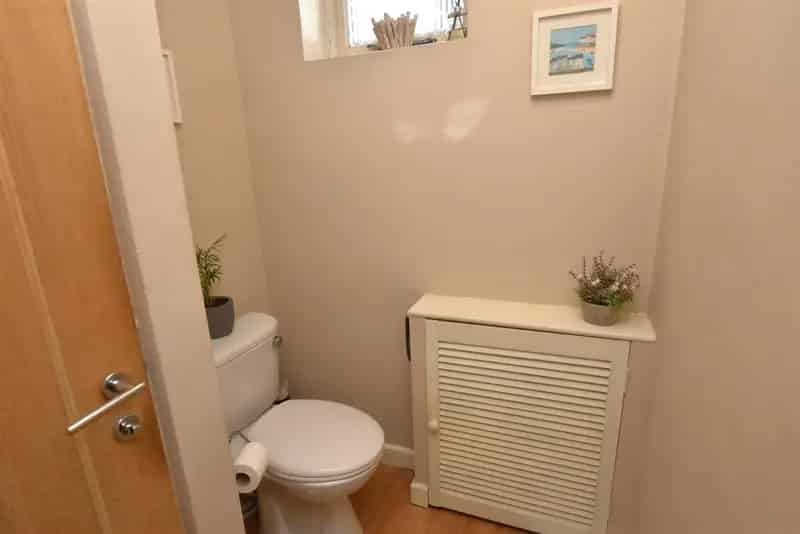 3 Bed Detached House For Sale Near Schools and Transport