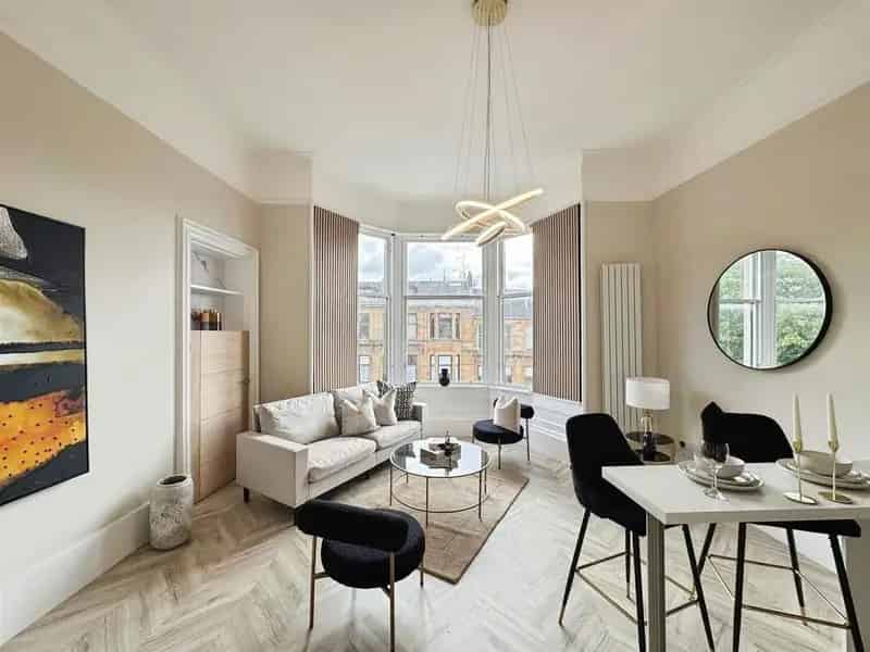 1 Bedroom Flat for Sale in Clydebank