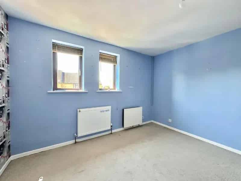 2 Bed End Terrace House for Sale - No Chain