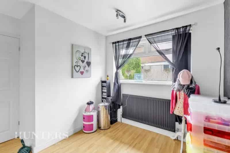 3 Bed Semi Detached House for Sale