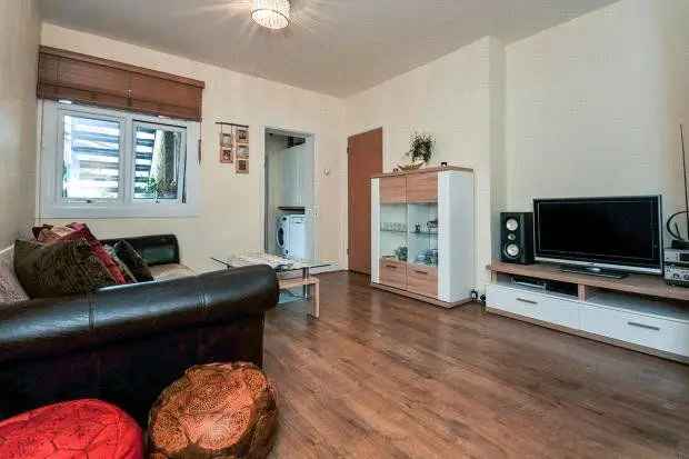 Flat for sale in Croydon Road, Beckenham BR3