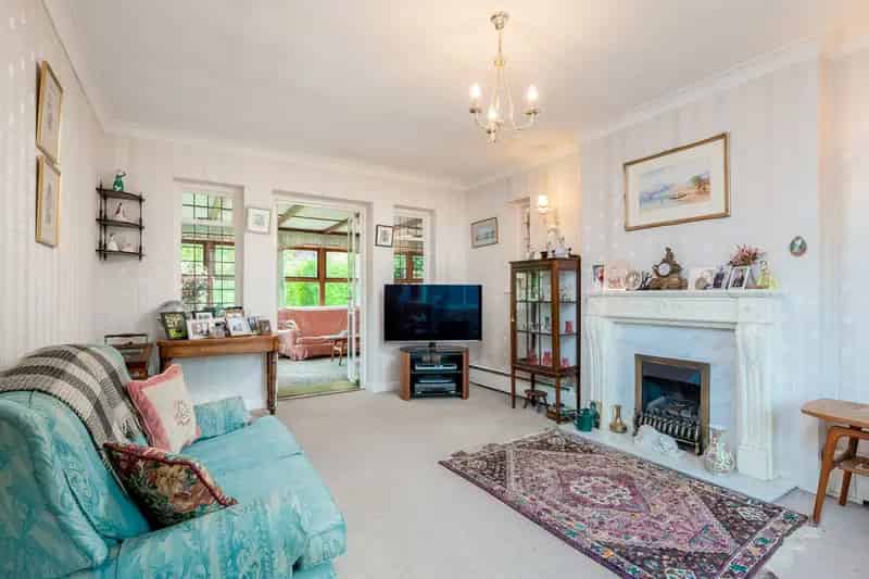 3 Bedroom Detached House for Sale in North Leamington Spa