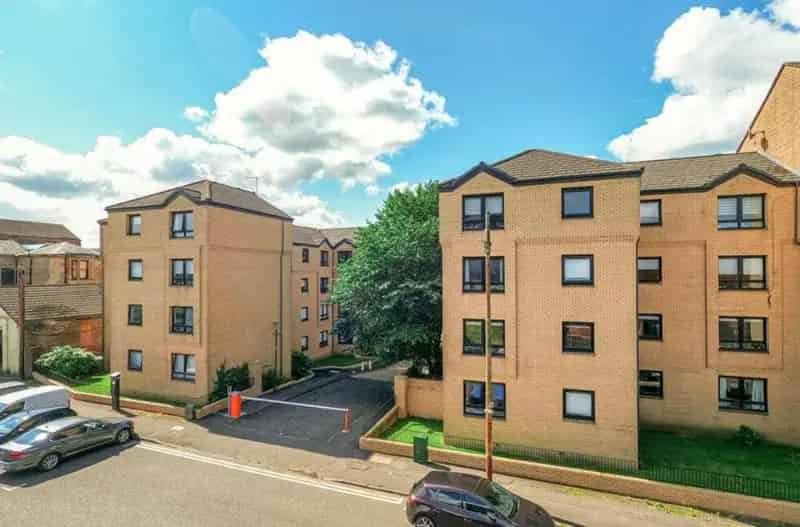 2 Bedroom Flat to Rent St Georges Cross Glasgow