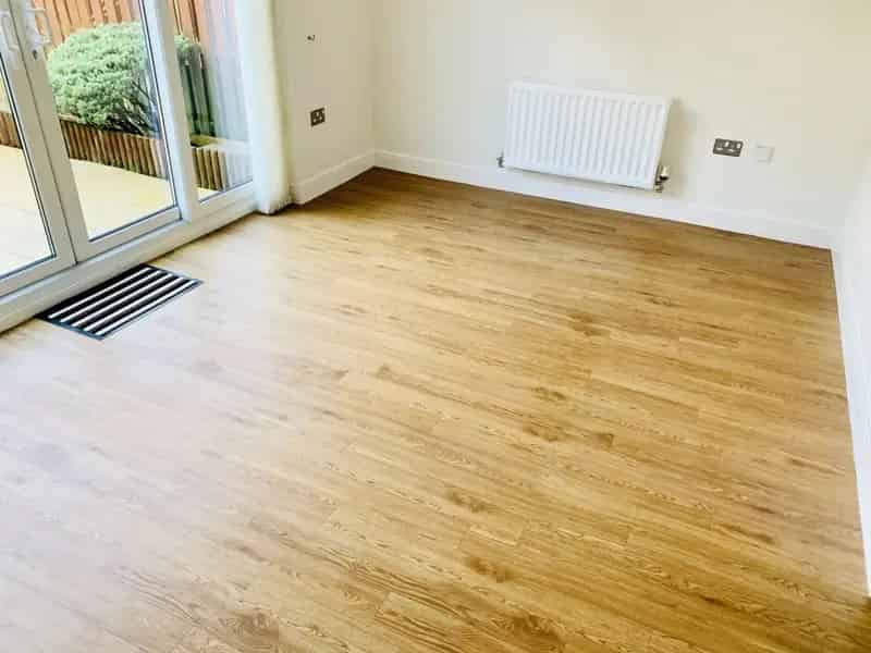 3 Bedroom Mid Terrace House Available Now