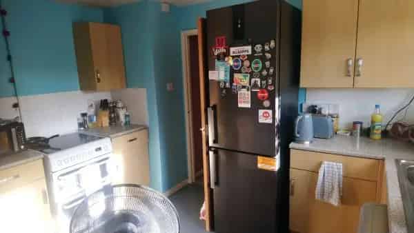 Spacious 2 Bed Maisonette with Large Garden and Parking