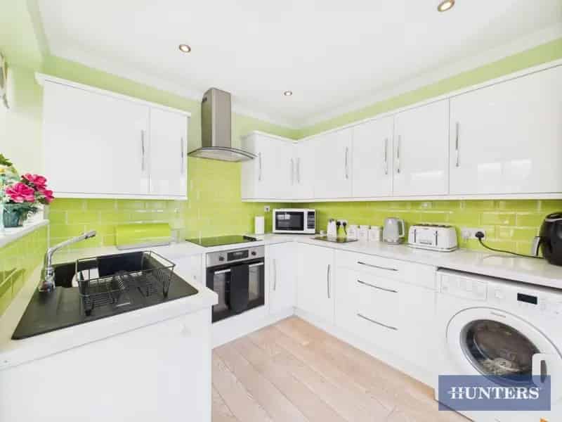 2 Bedroom Bungalow For Sale Filey Wharfedale Estate