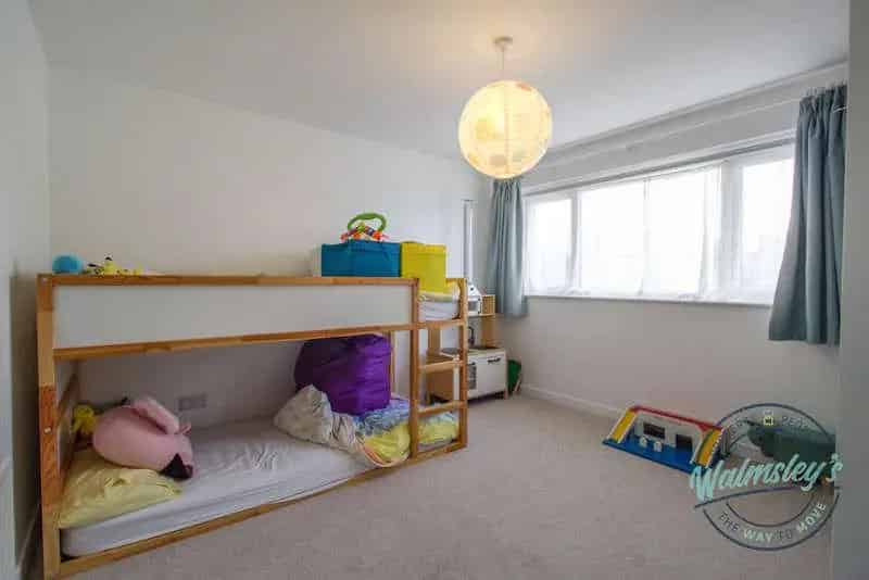 3 Bed End Terrace House For Sale - Refurbished