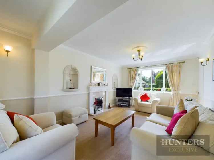 4 Bedroom Detached House for Sale in Bridlington