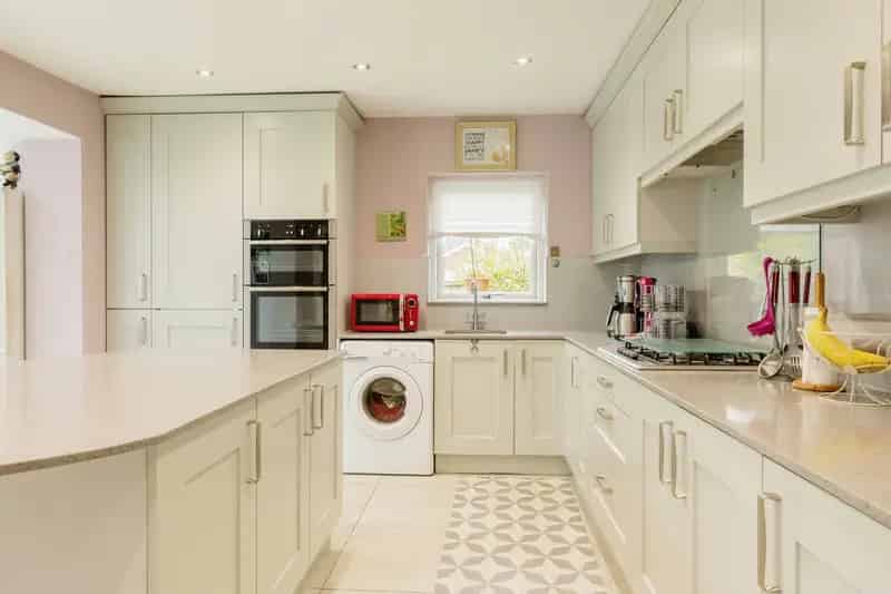 Four-Bedroom Bungalow with Annexe Northallerton