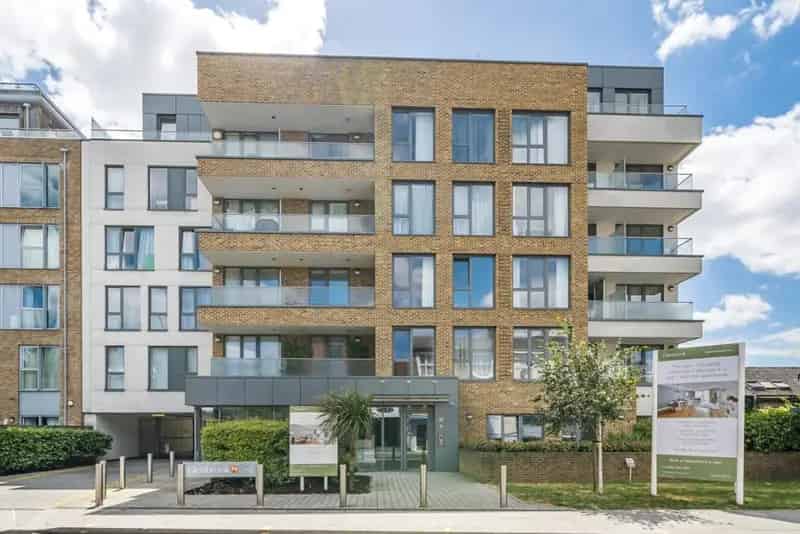 Penthouse Apartment for Rent in Hammersmith W6